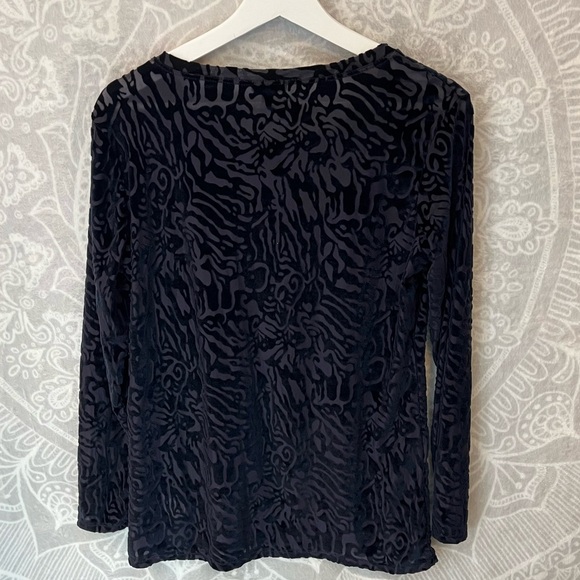 NAVY BLUE SHEER ZEBRA STRIPE VELVET STRETCH LONG SLEEVE SEXY TOP NWT S RUNS BIG - Picture 8 of 12